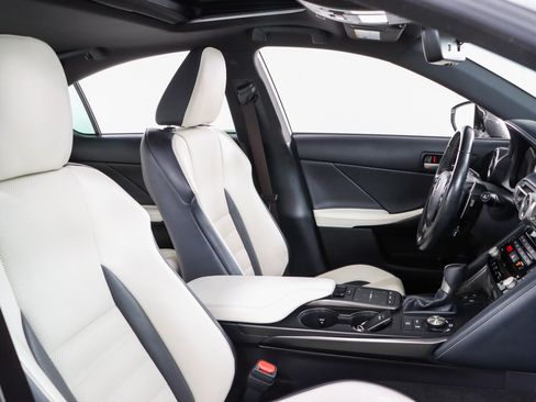 Used 2022 Lexus IS 350 F Sport RWD image 27