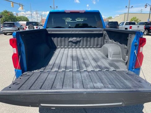 Used 2023 Chevrolet Silverado 1500 RST AWD/4WD image 33
