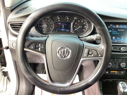 Used 2020 Buick Encore Preferred image 15