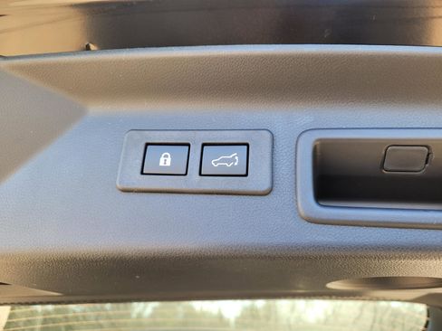 New 2026 Subaru Forester Premium image 19