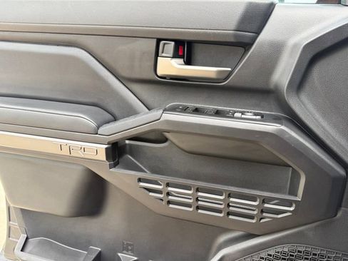 Used 2024 Toyota Tacoma TRD Off-Road AWD/4WD image 24