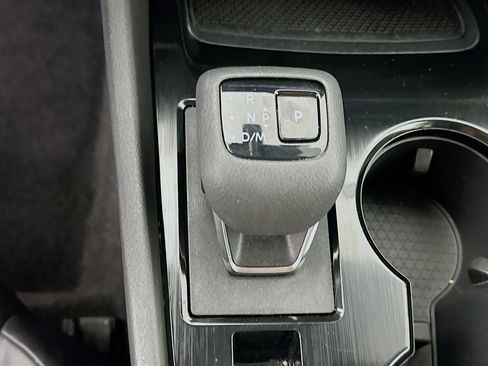 Used 2023 Nissan Rogue SV w/ SV Premium B Package image 24