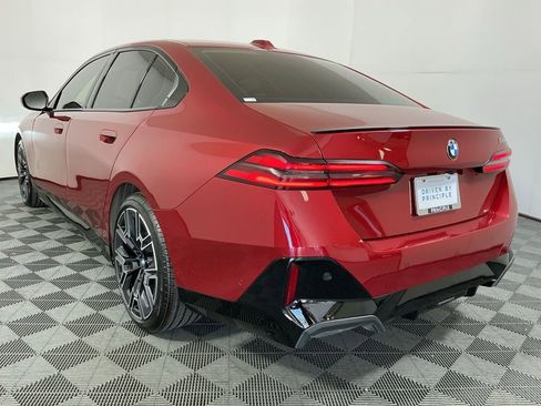 Certified 2024 BMW 530i w/ M Sport Package image 7