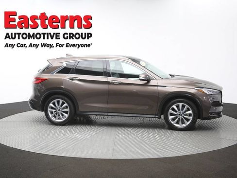 Used 2019 INFINITI QX50 Luxe w/ Navigation Package AWD/4WD image 48