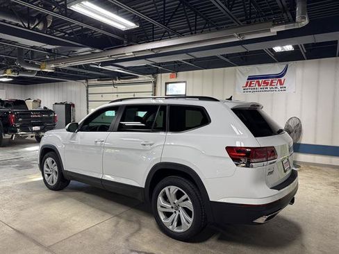 Used 2022 Volkswagen Atlas SE FWD image 5