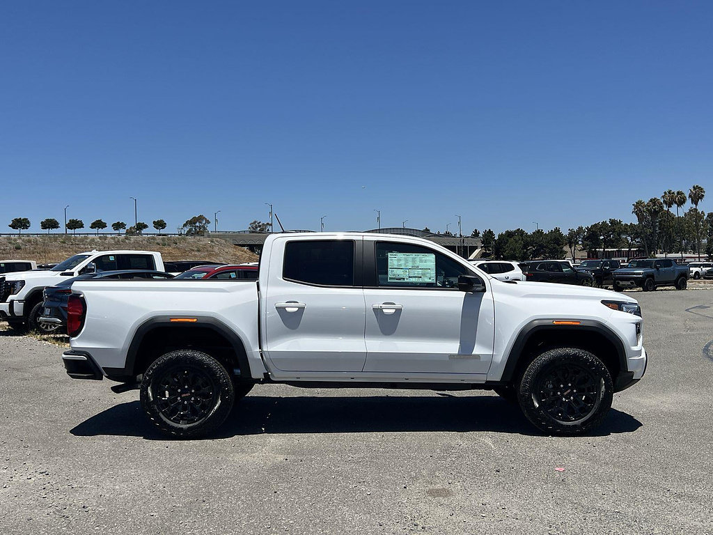 New 2026 GMC Canyon Elevation RWD image 2