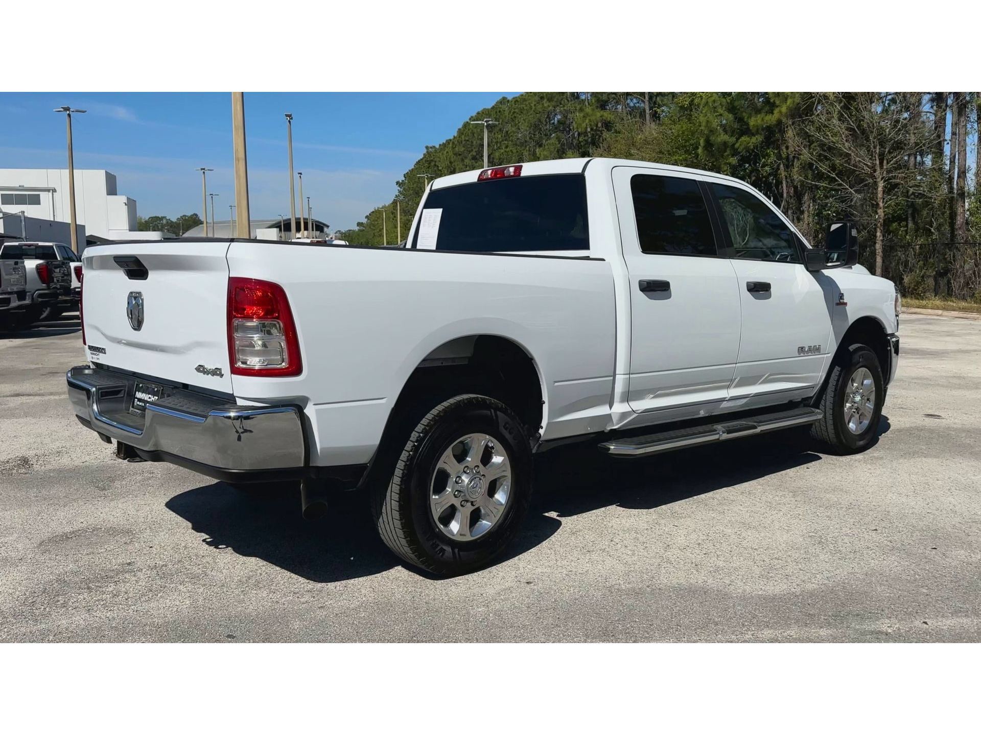 Used 2024 RAM 2500 Big Horn AWD/4WD image 8