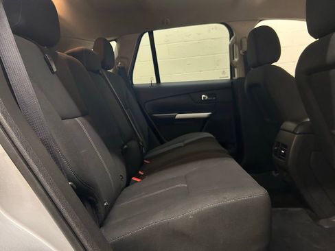Used 2013 Ford Edge SE AWD/4WD image 9
