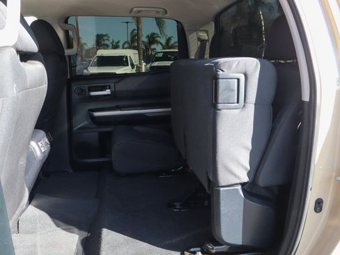 Used 2017 Toyota Tundra SR5 w/ SR5 Upgrade Package image 35