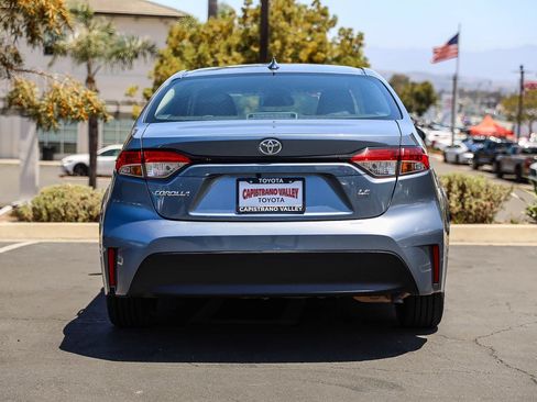 Used 2024 Toyota Corolla LE FWD image 5