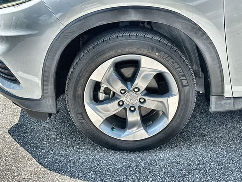Used 2020 Honda HR-V LX image 13
