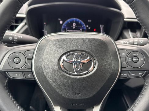 Certified 2026 Toyota Corolla Cross LE w/ Moonroof Package FWD image 30