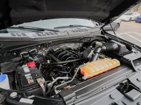 Used 2015 Ford F150 XLT w/ Equipment Group 302A Luxury image 31