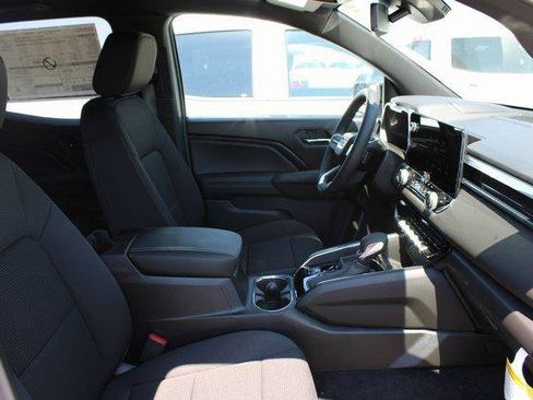 New 2026 GMC Canyon Elevation w/ Convenience Package image 14