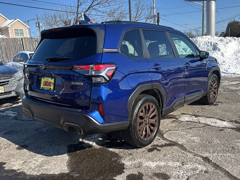 Used 2025 Subaru Forester Sport w/ Popular Package image 5