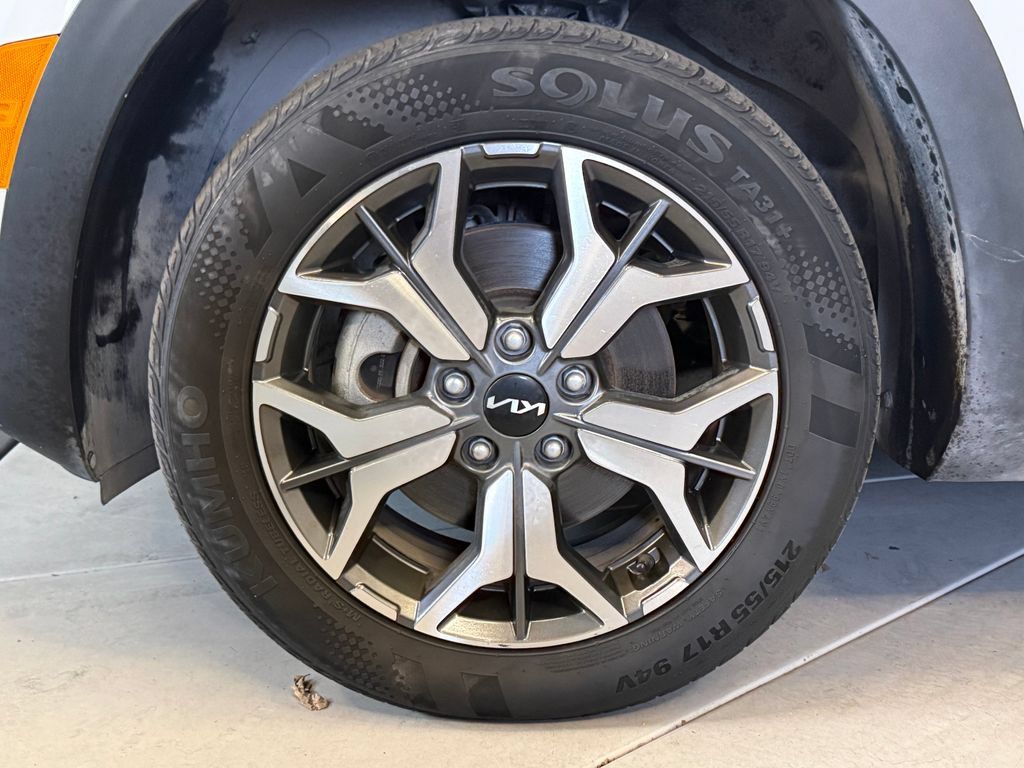 Used 2023 Kia Seltos EX AWD/4WD image 26