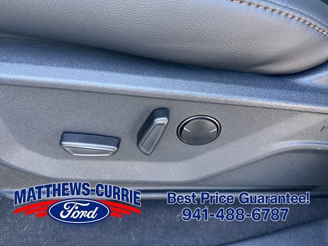 New 2026 Ford F250 Lariat w/ Black Appearance Package AWD/4WD image 11