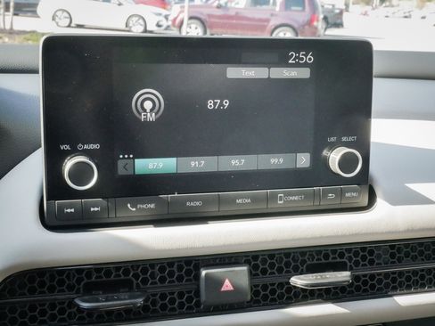 Certified 2025 Honda HR-V LX image 23