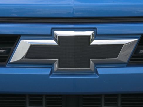 Used 2024 Chevrolet Silverado 1500 RST AWD/4WD image 39