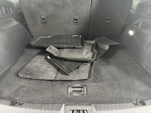 Used 2022 Ford Edge Titanium w/ Equipment Group 301A AWD/4WD image 34