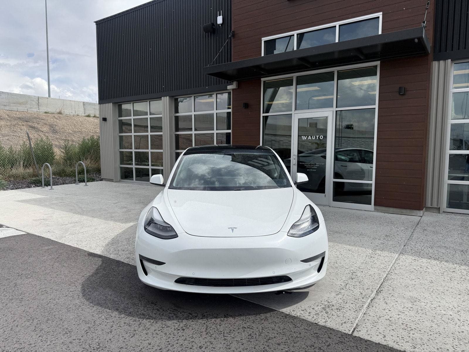Used 2021 Tesla Model 3 Long Range AWD/4WD image 3