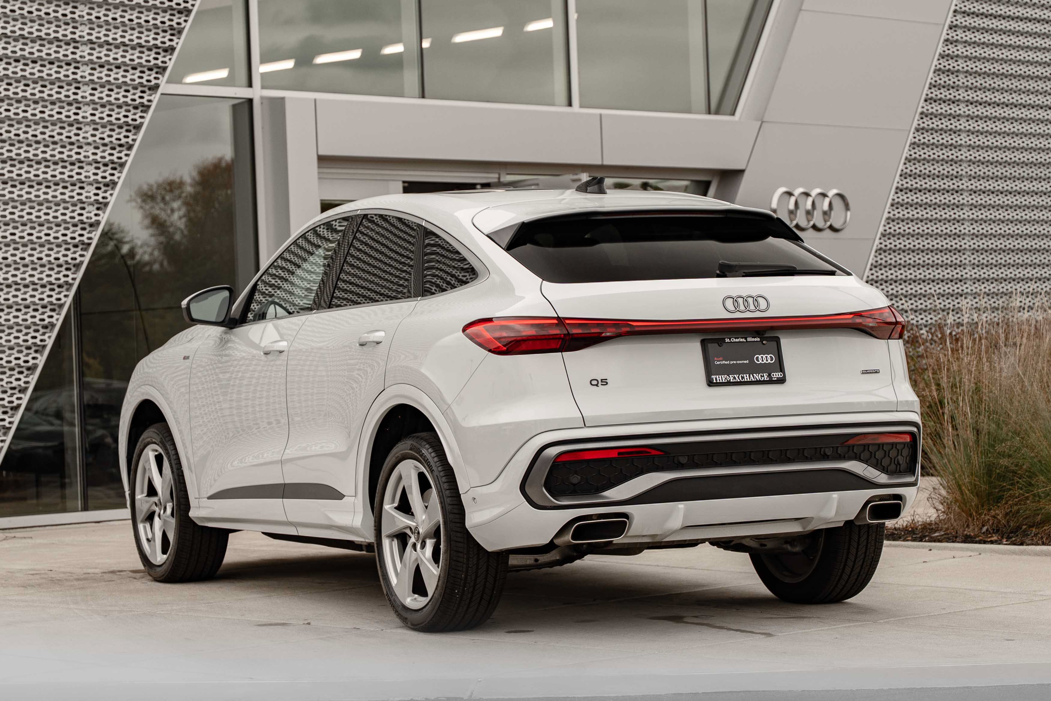 Certified 2025 Audi Q5 Premium Plus AWD/4WD image 5