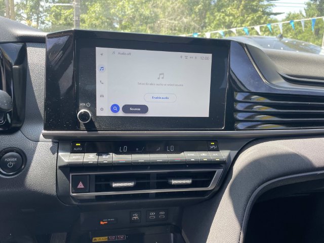 Used 2025 Toyota Camry LE FWD image 23