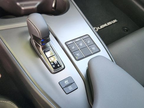 New 2026 Lexus UX 300h FWD image 11