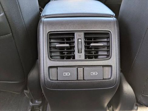 Used 2021 Honda Accord Touring image 17