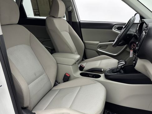 Used 2021 Kia Soul LX image 33