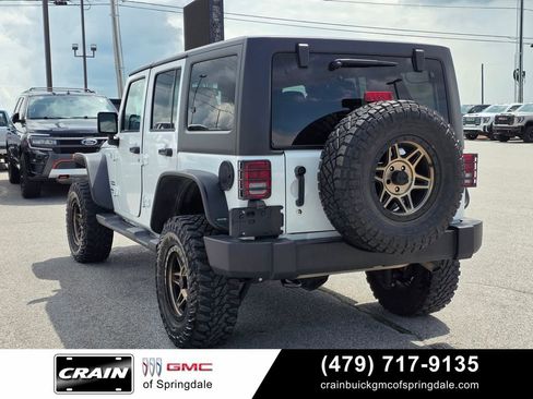 Used 2017 Jeep Wrangler Unlimited Sport w/ Quick Order Package 24S AWD/4WD image 5