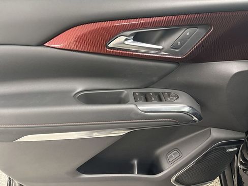 New 2026 Chevrolet Traverse Z71 w/ Enhanced Driving Package image 11