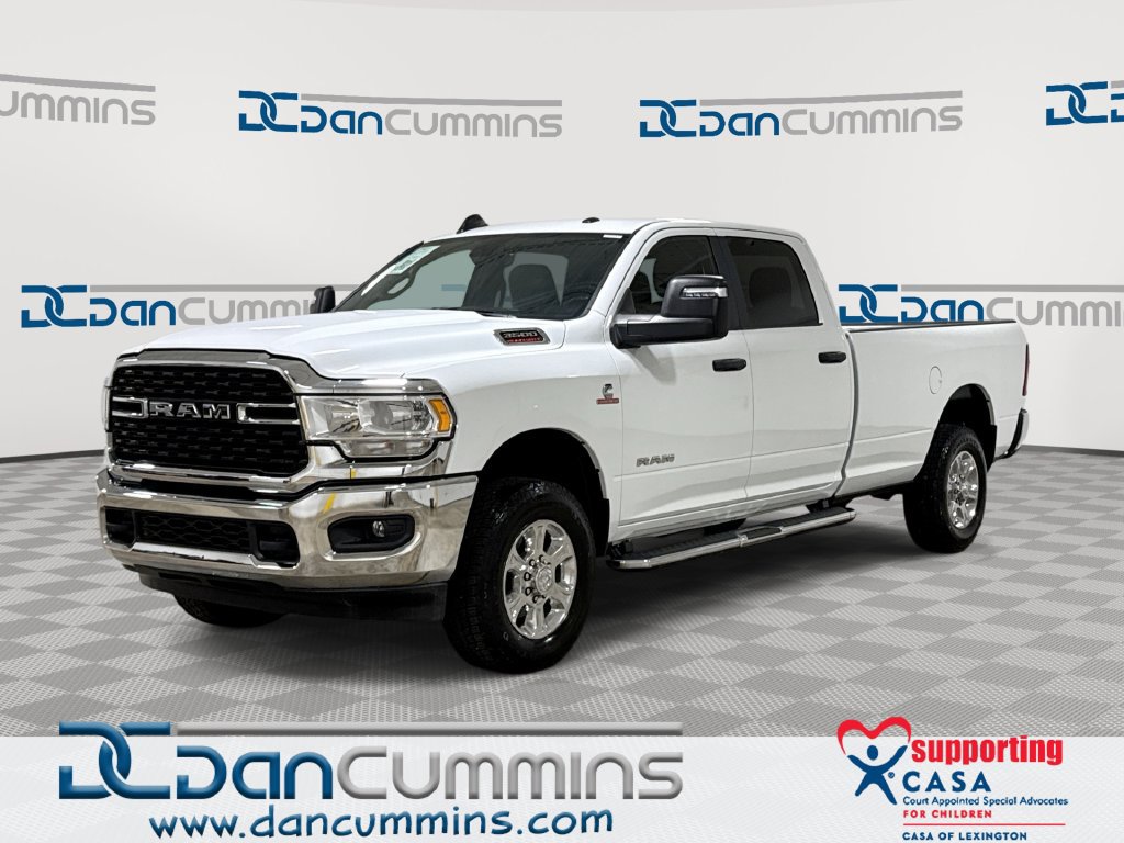 Used 2024 RAM 3500 Big Horn AWD/4WD image 1