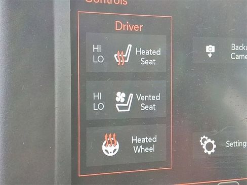 Used 2019 Jeep Cherokee Trailhawk image 27