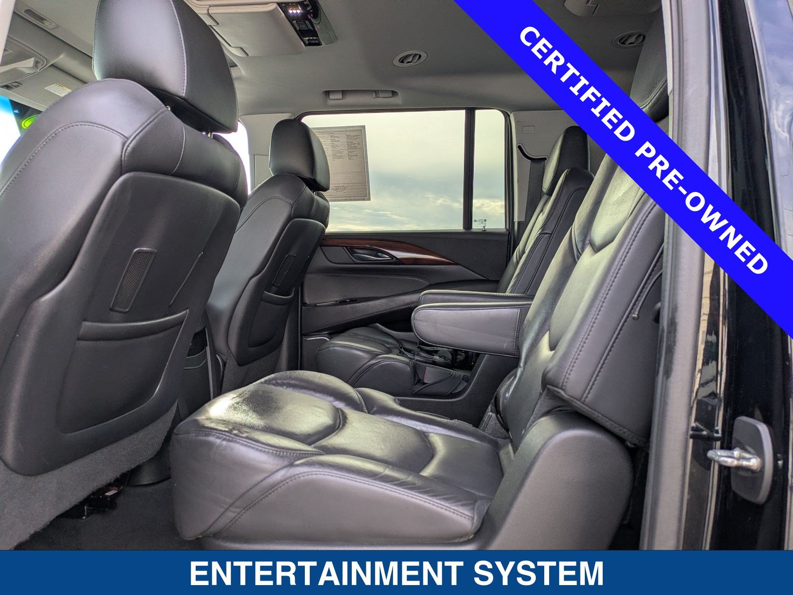 Used 2020 Cadillac Escalade ESV Premium Luxury AWD/4WD image 18