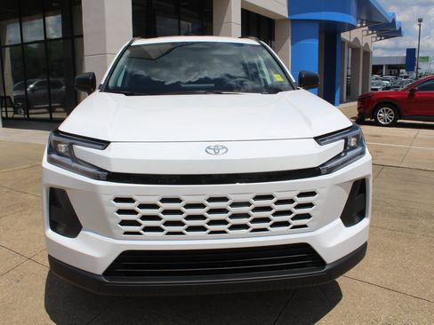 Used 2026 Toyota RAV4 LE FWD image 2