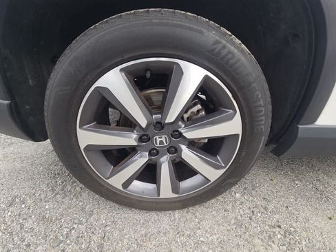 Used 2023 Honda Pilot Elite image 8