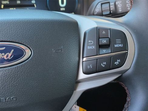 New 2025 Ford Explorer Active w/ Active Comfort Package image 27