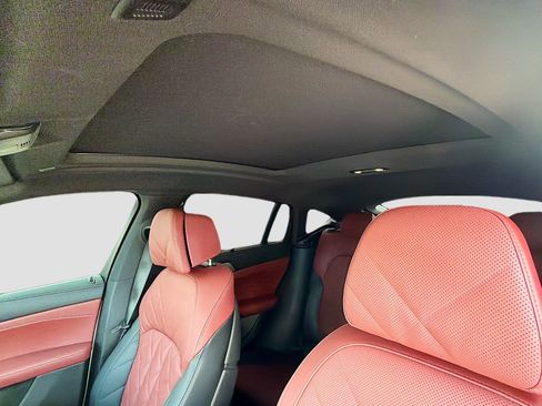 Used 2025 BMW X6 M60i image 28