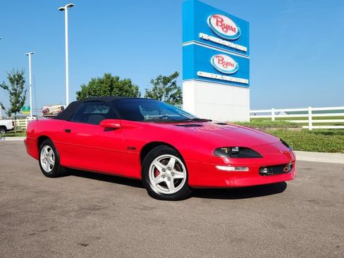 Used 1997 Chevrolet Camaro Z28 w/ Preferred Equipment Group 2 RWD image 14