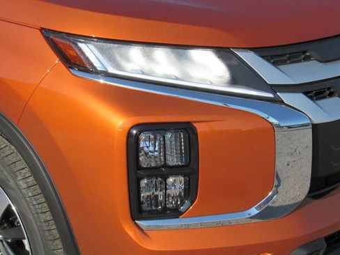 New 2026 Mitsubishi Outlander Sport ES AWD/4WD image 9