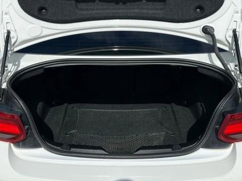 Used 2018 BMW M2 image 13