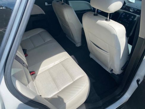 Used 2009 Mercury Sable Premier FWD image 24