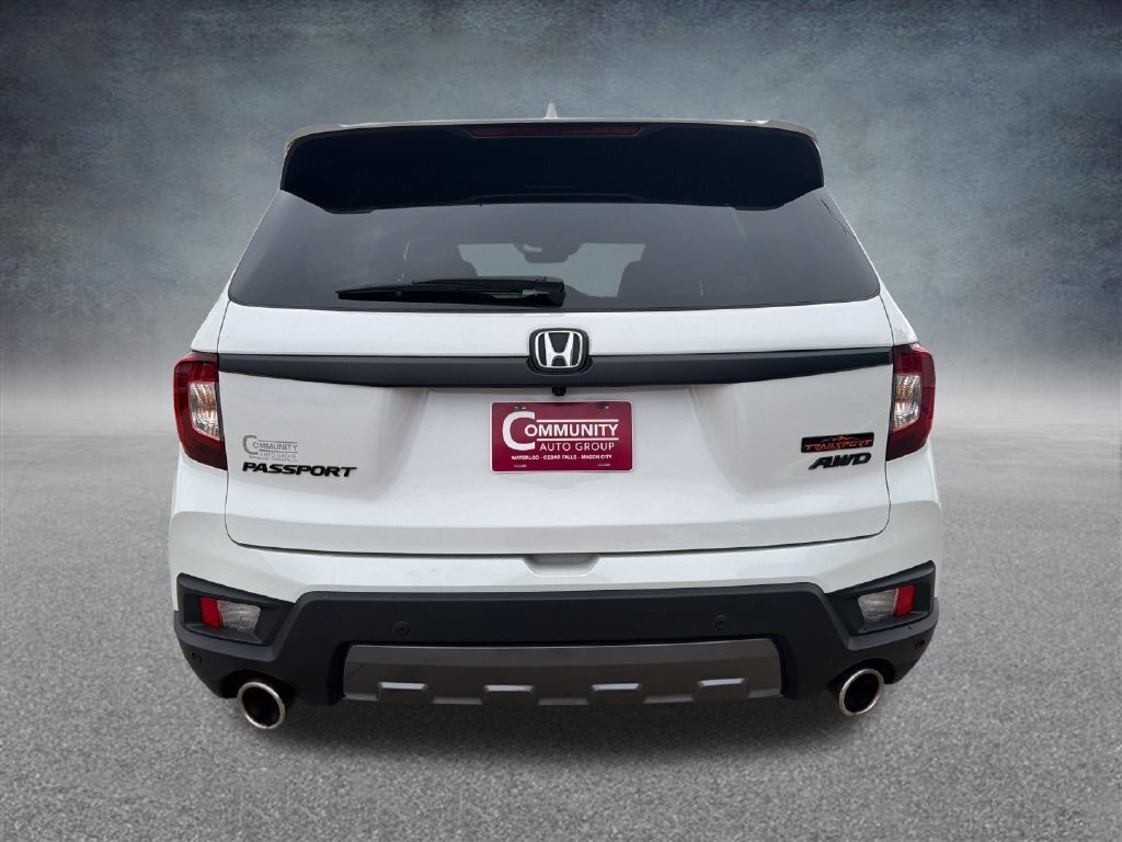 Certified 2023 Honda Passport TrailSport image 5