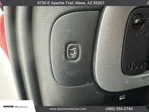 Used 2014 Jeep Cherokee Trailhawk w/ Comfort/Convenience Group image 14