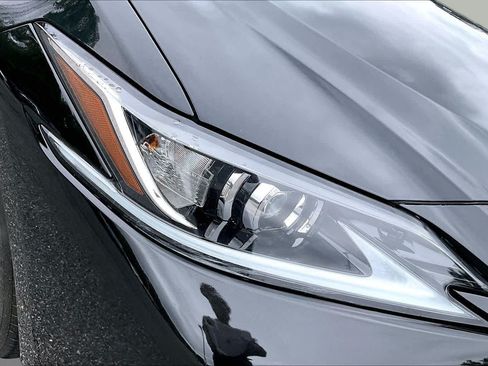 Used 2022 Lexus ES 350 w/ Accessory Package 2 FWD image 28