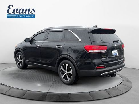 Used 2018 Kia Sorento EX image 4