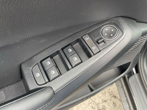 New 2026 Kia Seltos S image 12