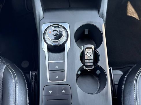 Used 2020 Ford Escape SEL AWD/4WD image 18