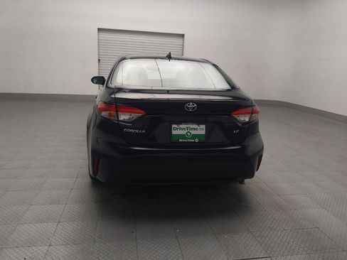 Used 2021 Toyota Corolla LE image 6
